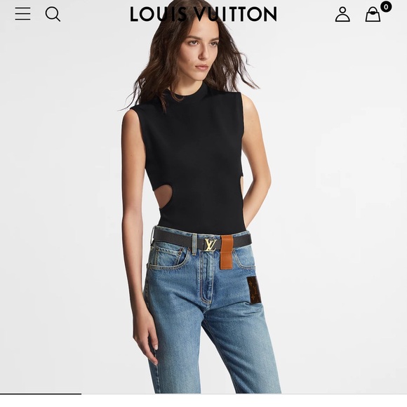 LV Initials Reversible Belt - Picture 8 of 9